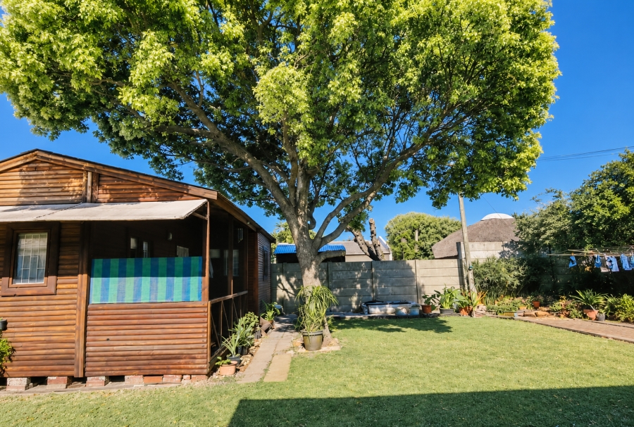 4 Bedroom Property for Sale in Elim Western Cape